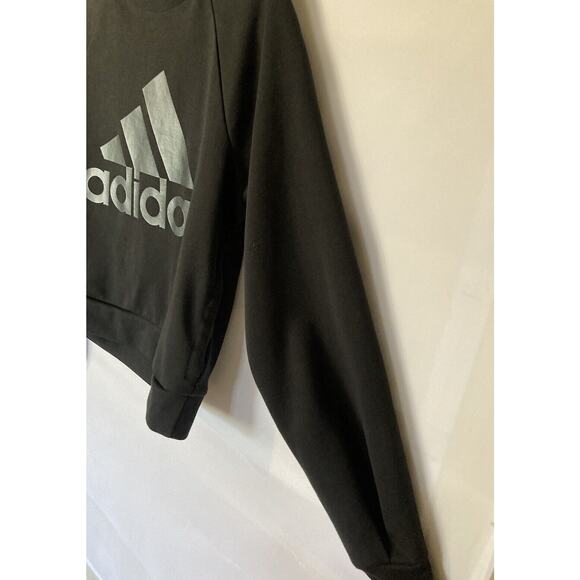 Adidas Black Crop Sweatshirt 10 Inch Up on Back of Neck NWOT Size XS - Picture 3 of 6